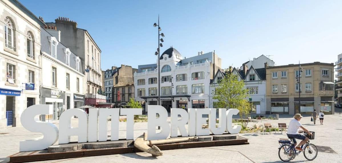 Le Nid Briochin Studio Au Coeur De Saint-Brieuc Zewnętrze zdjęcie